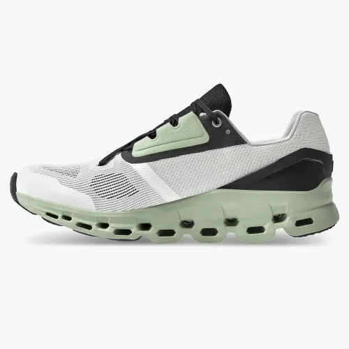 On Cloudstratus ホワイト/ブラック スニーカー On Men's CloudStratus 2 White/Black